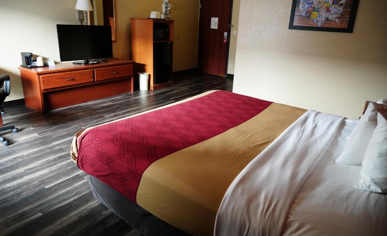 Econo Lodge Inn&Suites Kearney Esterno foto